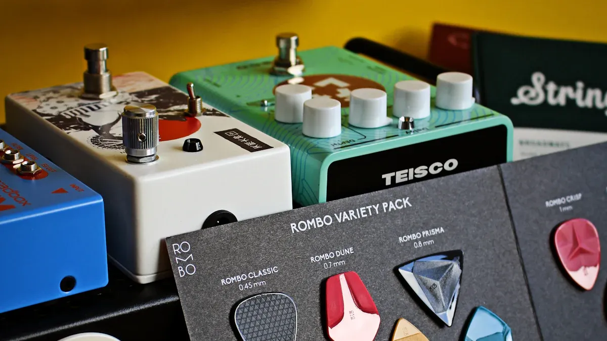 Did Jimi Hendrix use fuzz?