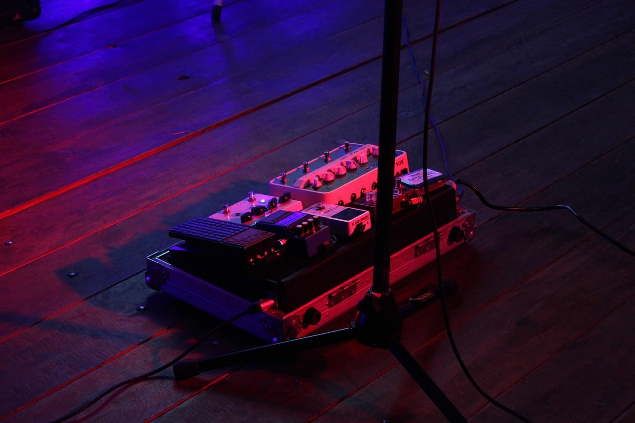 Can you use effects pedals on bass?